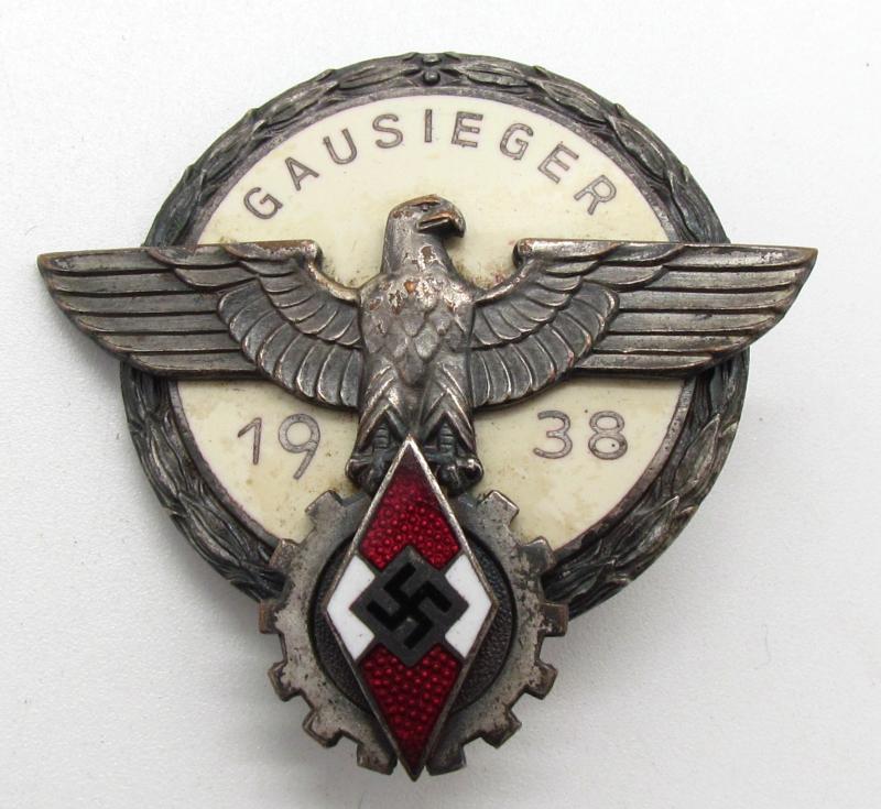 HJ ( Hitler Youth ) Gausieger Badge 1938