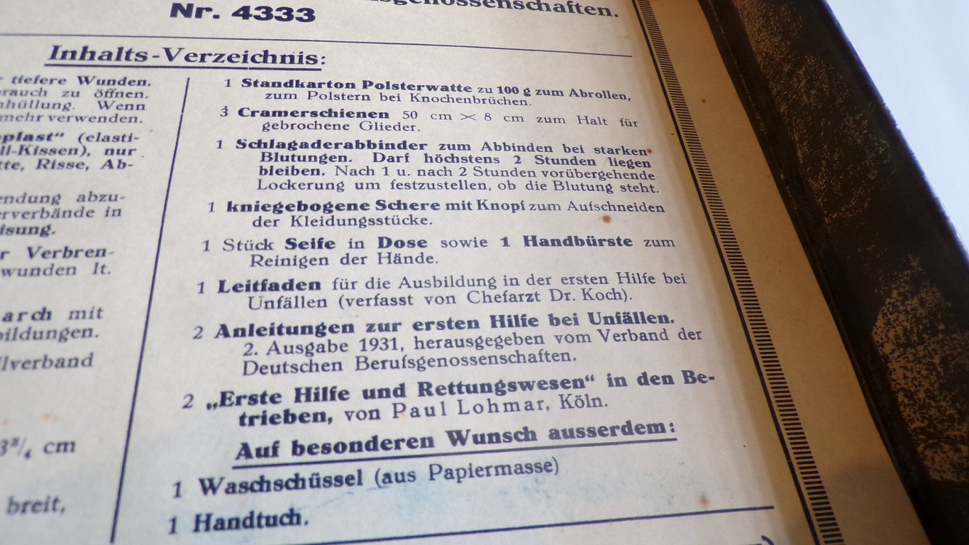 Hitler Youth (HJ) Feldscher Medical Box
