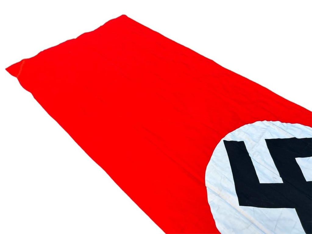 Very Large Third Reich Hausfahne (Banner) ....Mint