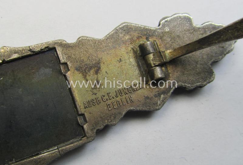 Super - albeit damaged! - 'Nahkampfspange in Silber' (or: silver-class close-combat clasp ie. CCC) being a neatly maker-marked- and/or non-converse-shaped specimen as was produced by the: 'C.F. Juncker'-company