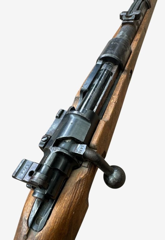 K98 dou 44 ....oud NL onklaar ( Nummergelijk )