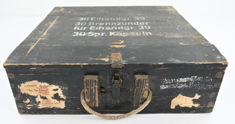 German WH Egg Grenade Ammo Box