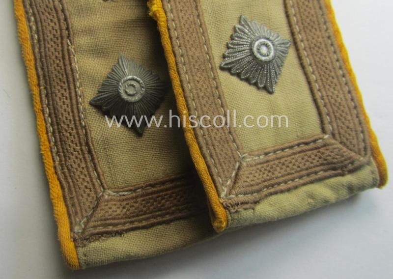 Pair of - truly used- and/or worn! - WH (Luftwaffe) 'tropical-styled' NCO-type shoulderstraps (as was specifically for usage on the tropical-shirts ie. tunics) as was intended for usage by an: 'Feldwebel der Flieger- o. Fallschirm-Trpn.'