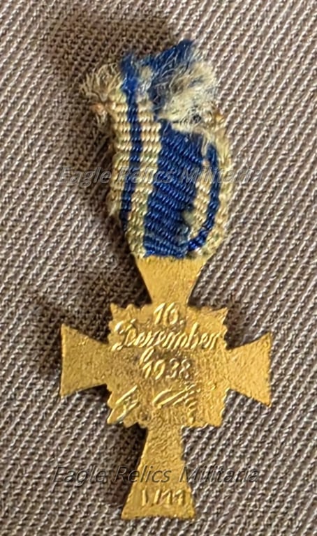 Mothers Cross in Gold Miniature