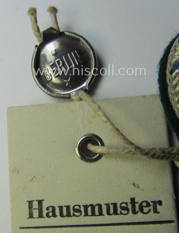 Interesting - and possible unique! - single, TR-period (ie. 1936-dated) 'Schutzenverein'-related shoulderboard being a so-called: 'Müsterstück o. Hausmuster' by the company: 'Thiele & Steinert A.G.'