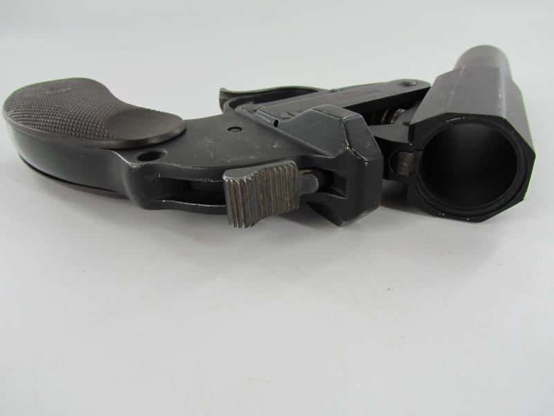 LP34 Aluminum flare gun marked