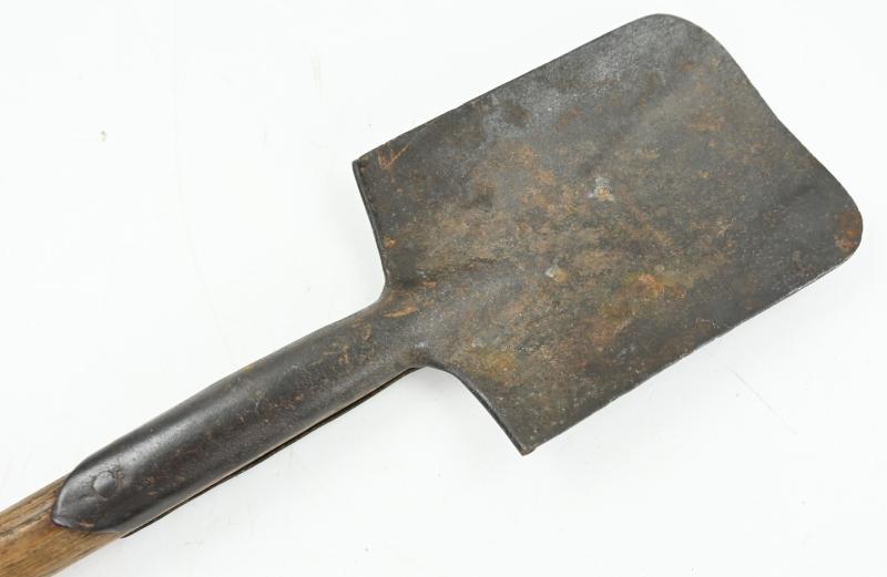 German WH Entrenching Tool
