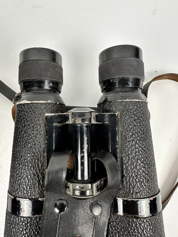 WW2 German Panzer Dienstglas 10x50 "bmj"in case