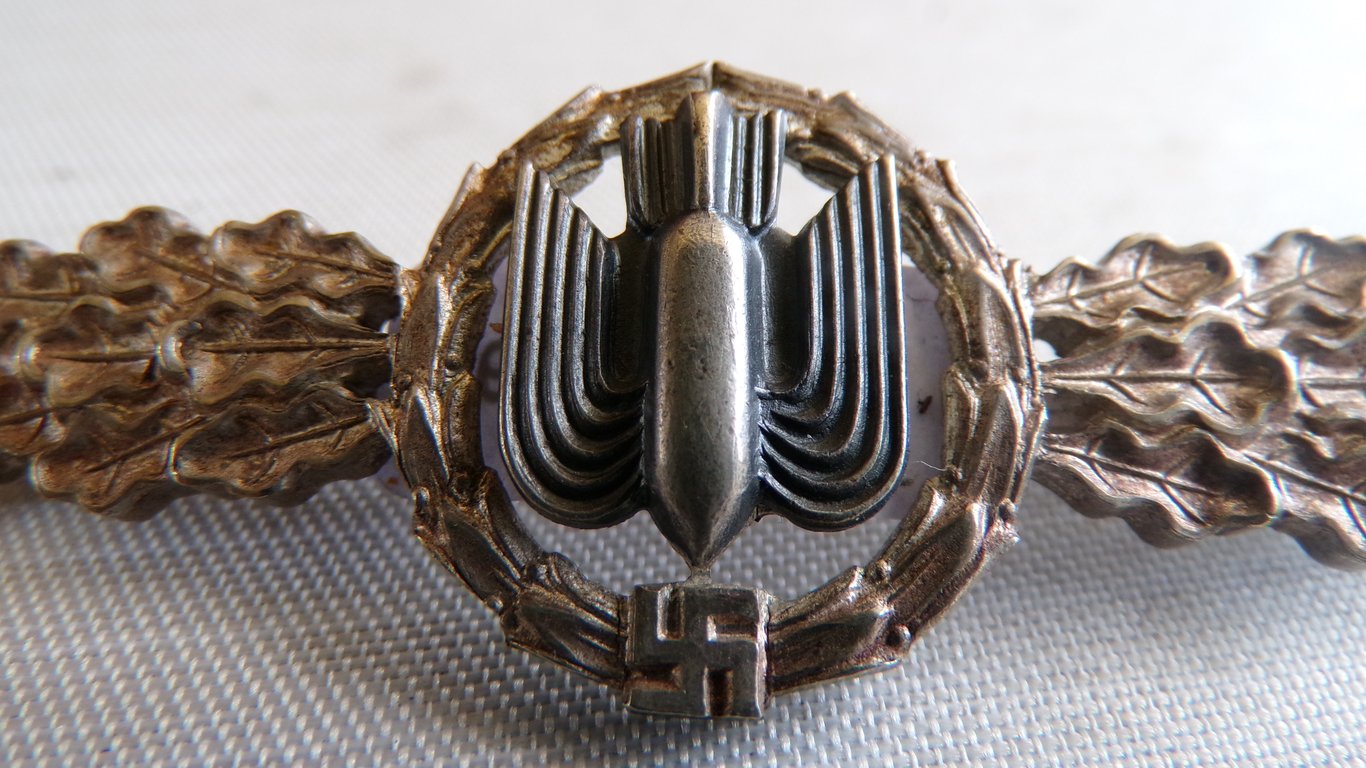 Frontflugspange für Kampfflieger und Sturzkampfflieger in Silber