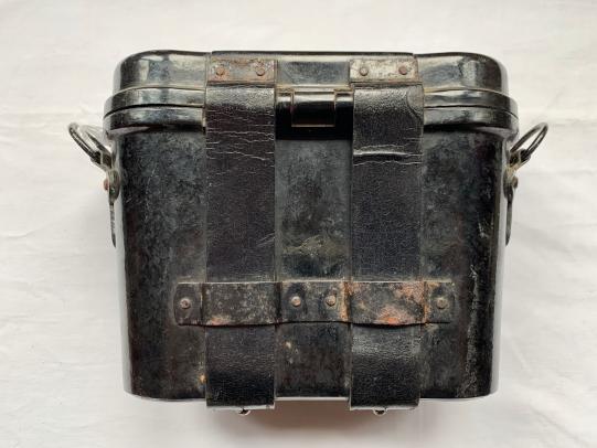 WH (Heer) Bakelite 6x30 Binoculars Case