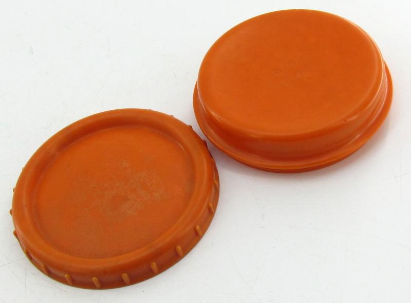 Wehrmacht Bakelite Butterdish in "Field Made" Splittertarn pouch