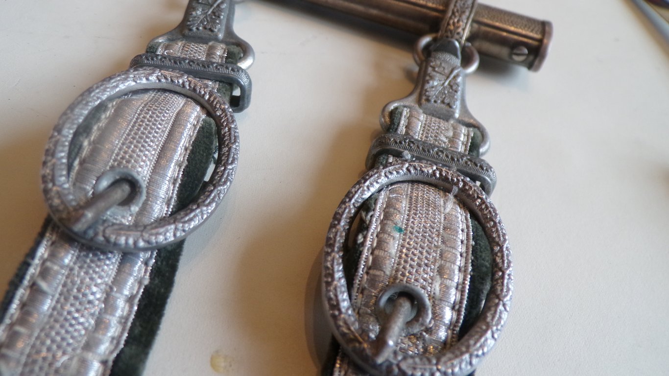Early Heer Officer's Dagger by Carl Eickhorn