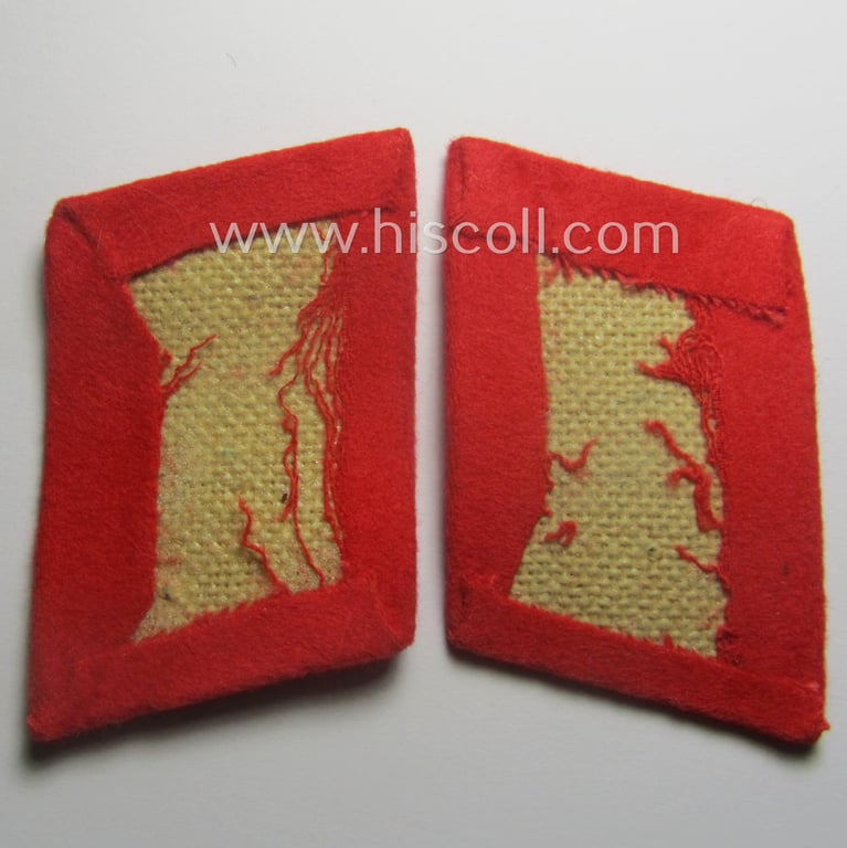 Superb - fully matching and 'virtually mint'! - pair of WH (Luftwaffe) bright-red-coloured, EM- (ie. NCO-) type collar-patches (ie. 'Kragenspiegel') as was intended for usage by a member within a: 'Flak-Artillerie'-regiment ie. unit