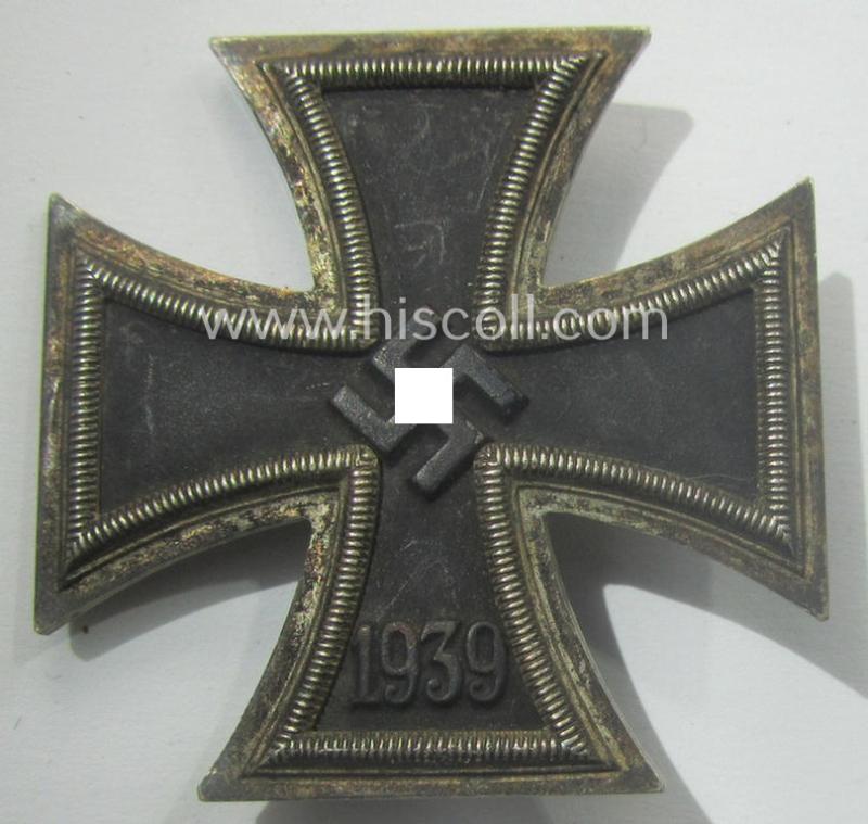 'Eisernes Kreuz 1. Klasse' being a non-maker-marked and/or fully untouched example by by the desirable 'Hersteller' named: 'Klein & Quenzer A.G.'