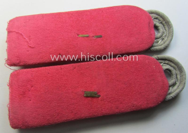 Truly used- and/or tunic-removed - and/or fully matching! - pair of WH (Heeres) 'cyphered', officers'-type shoulderboards as were intended for usage by a: 'Major eines Panzer-Instandsetzungs-Abtlgs.'