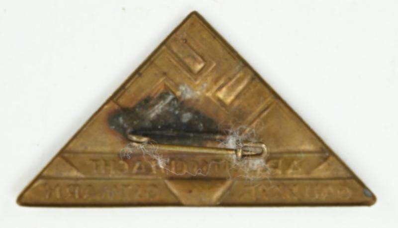 German Arbeitsschlacht Gau Bayr. Ostmark Badge