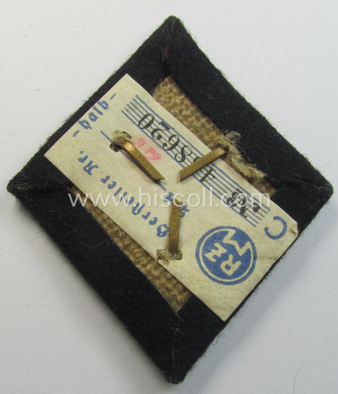 Attractive, bright-silver-toned- and/or: neatly aluminium-based, so-called: 'DAF' (ie. 'Deutsche Arbeitsfront'): 'Werkschar-Raute' (being a very detailed example that still shows its period-attached 'RzM'-etiket)