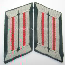 Pair of WH (Heeres) later-war-pattern, officers'-type collar-tabs (ie....
