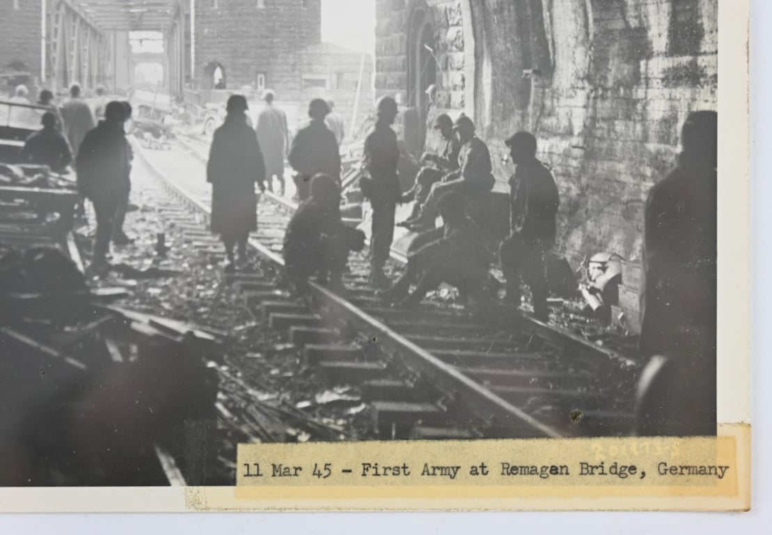 US WW2 Press Photo 'Remagen Bridge'
