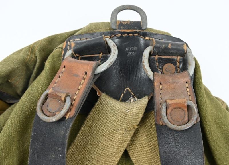 German WH Backpack with Frame