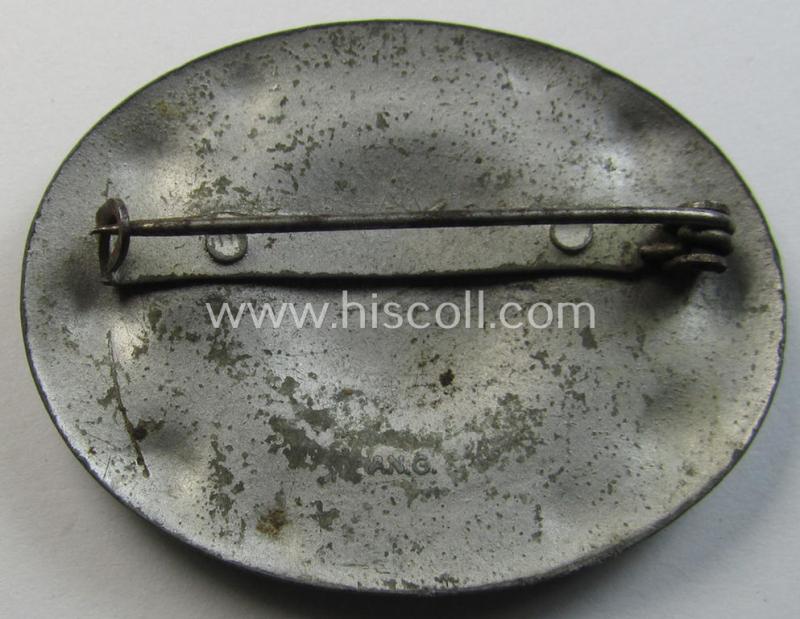 Neat, 'Reichsarbeitsdienst der weiblichen Jugend' (or: RADwJ ie.: Womens Labour Service) so-called: 'Erinnerungsbrosche' (or: commemorative-brooch) being a maker- (ie. 'ANG.'-) marked example as was executed in greyish-toned, zinc-based metal