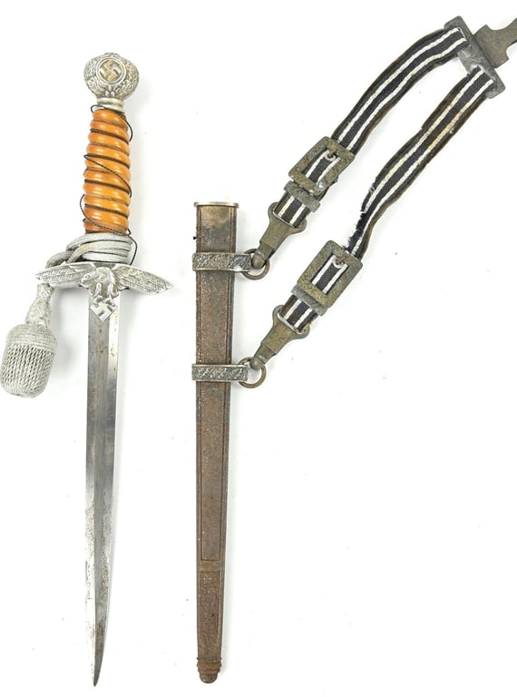 German LW Officer Dagger with Hanger