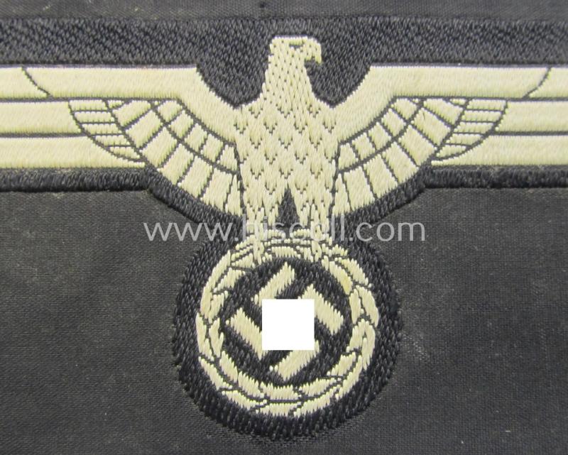 Neat, WH (Heeres) early- (ie. evt. pre-) war-period- and/or white-coloured 'Panzer'-type breast-eagle of the so-called: 'M39'- (ie.'M40'-) pattern as was executed in the neat 'BeVo'-weave pattern on a black-coloured background