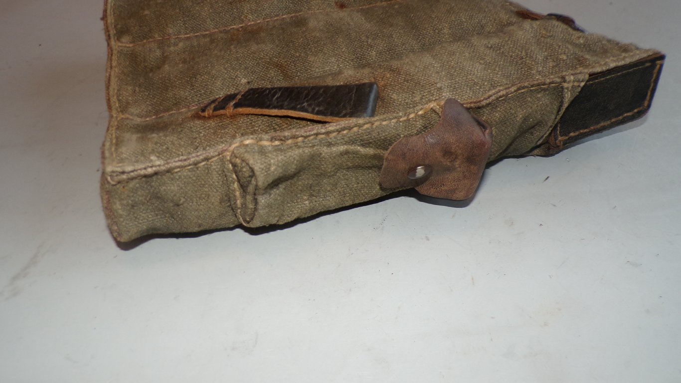 Very rare MKB42 magazine pouch