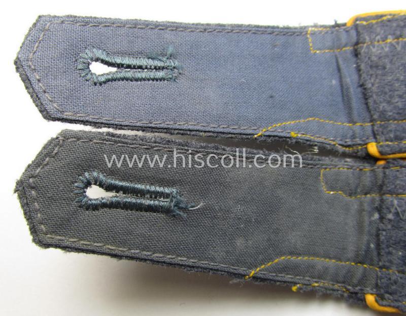 Superb - and fully matching! - pair of mid- (ie. later-) war-period, WH (Luftwaffe) NCO-type shoulderstraps as was intended for usage by an: 'Unteroffizier der Flieger o. Fallschirm-Truppen'