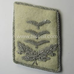 Rarely seen - albeit regrettably single! - neatly...