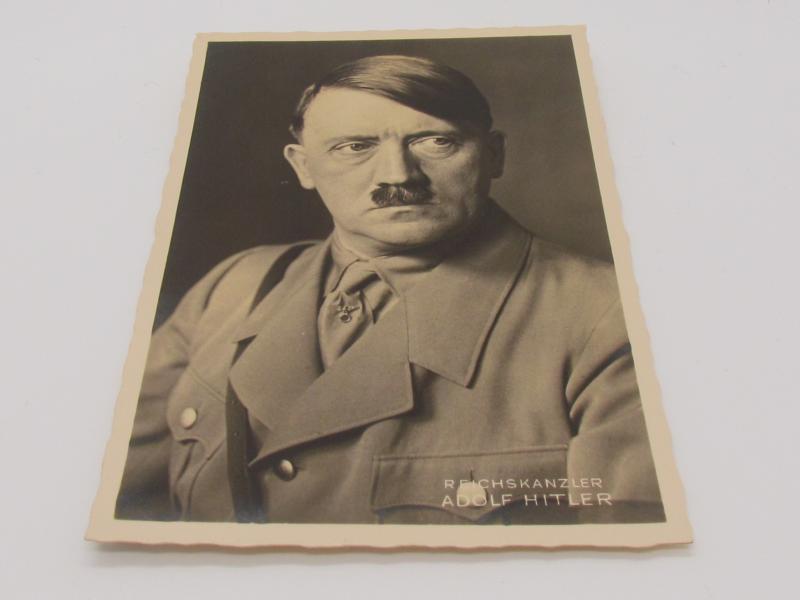 Postcard : Portrait Photo  "Reichskanzler ADOLF HITLER"