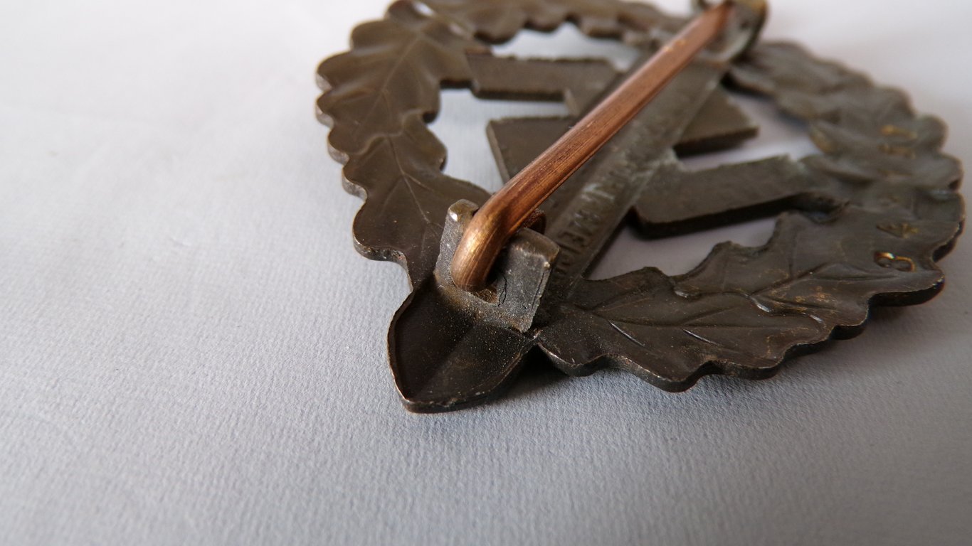 SA Sports Badge in Bronze 2nd Model 1935-1938