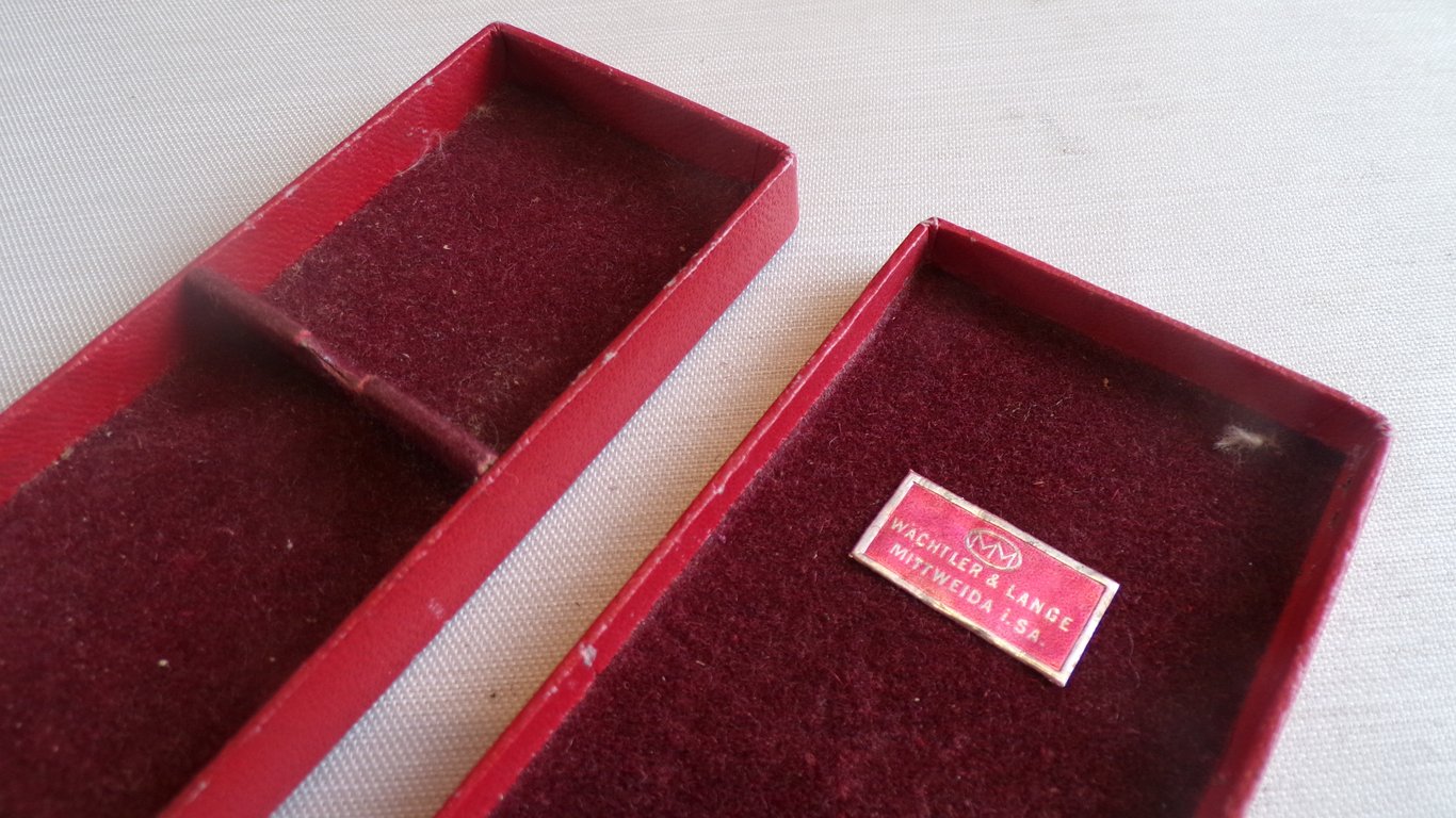 Cased 25-Year Faithful Service Medal