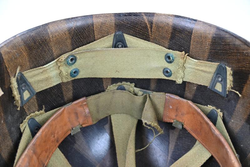 US WW2 Captain Eight Army M1 Helmet Liner