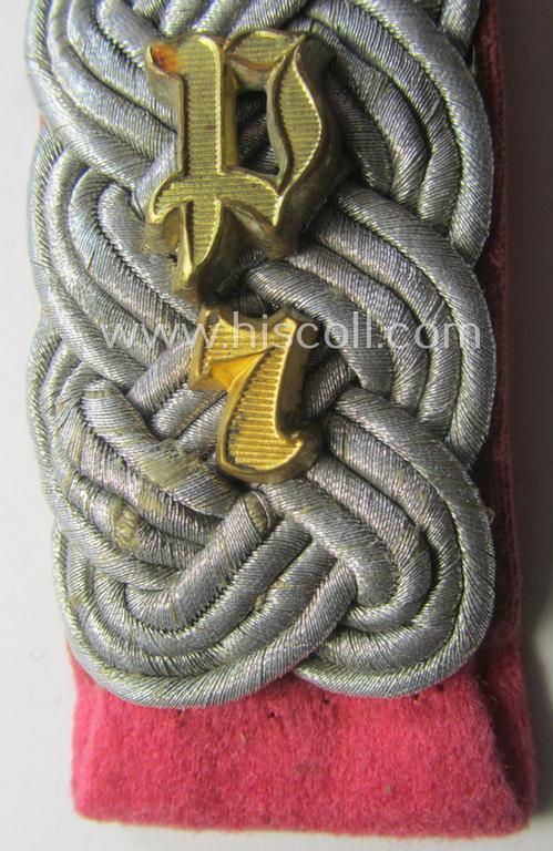 Single, WH (Heeres) 'cyphered', officers'-type shoulderboard: 'Major des Panzerjäger-Rgts. 7'