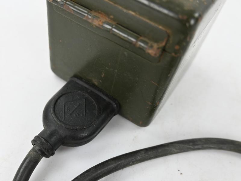 German WH MG34 Machine gun optical sight light cable and battery box
