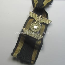 Moderately used- and/or worn example of a: 'Wiederholungsspange...