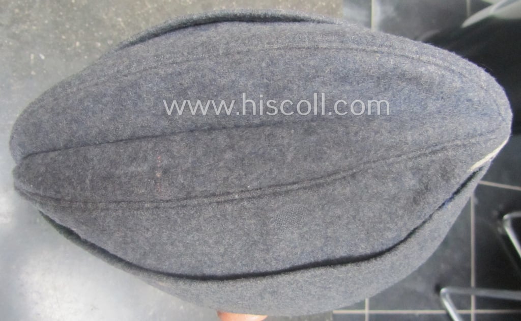 Attractive - albeit moderately used- ie. worn - WH (Luftwaffe) bluish-grey-coloured, EM- (ie. NCO-) type side-cap (ie. 'Schiffchenmütze für Mannschaften u. Unteroffiziere der Luftwaffe')