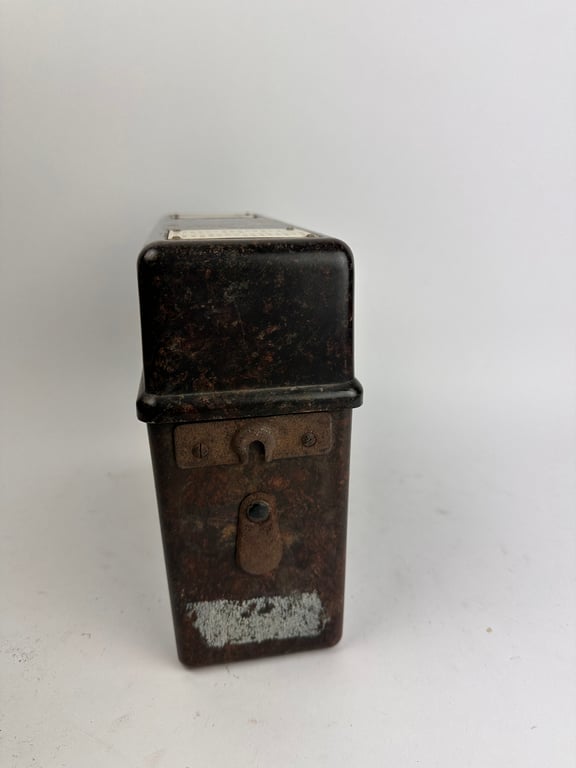 Nice original German WW2 FF33 Field Telephone (Feldfernsprecher 33) 1940