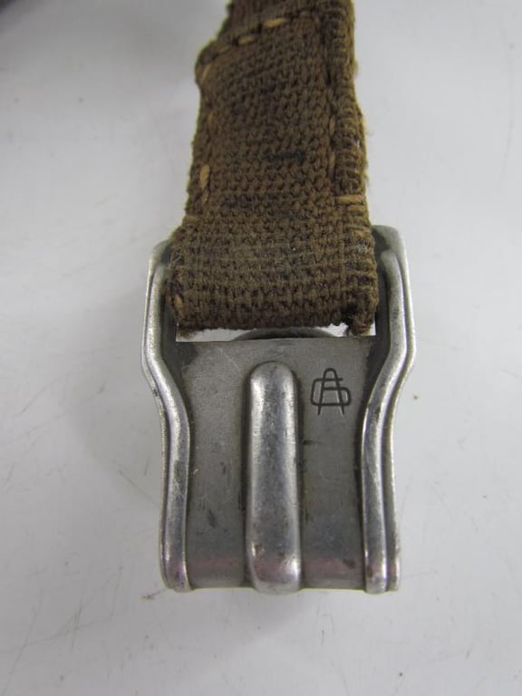 WH/SS Gasmask Cannister With M38 Gasmask and Filter