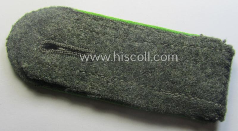 Single - but nevertheless scarcely found! - WH (Heeres) (I deem) mid-war period- (ie. 'M43'-pattern-) EM-type shoulderstrap as was intended for usage by a: 'Soldat der Panzer-Grenadier-Trpn.'