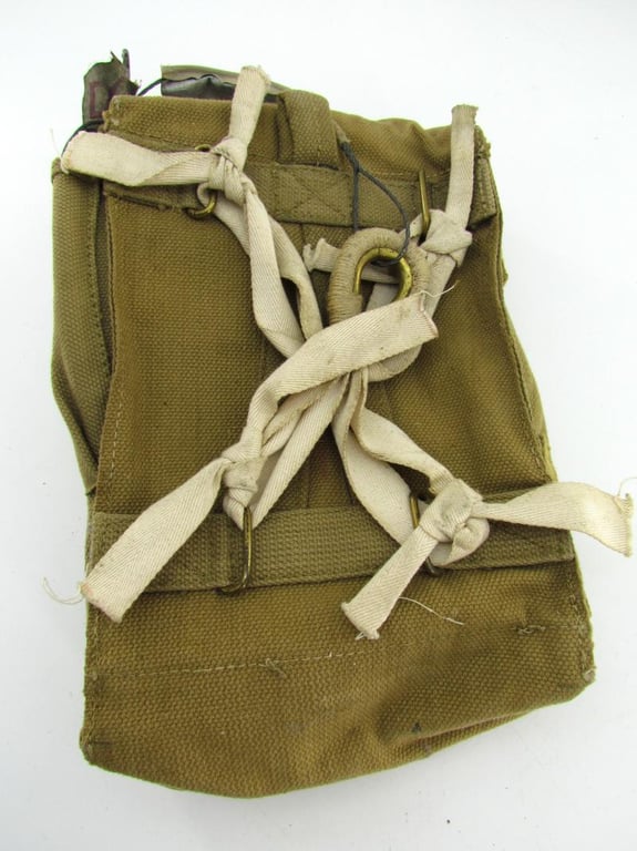 British WWII Airborne Legbag for 2 inch Mortar Rounds