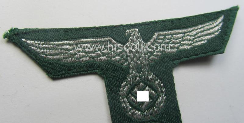 'Zoll'- (ie. customs-) related, 'M43'-cap-eagle ie. trapezoid (ie. 'Hoheitszeichen des Reichsfinanzverwaltung- o. Zollgrenzschutz') that comes in a moderately used- ie. (I deem) carefully cap-removed, condition