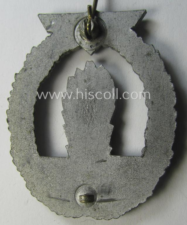 WH (KM) 'Kriegsabzeichen für Minensuch-, U-Boot-Jagd und Sicherungs-Verbände' (being a non-maker-marked, 'Feinzink'-based example as was I deem produced by the: 'Adolf Scholze'-company)