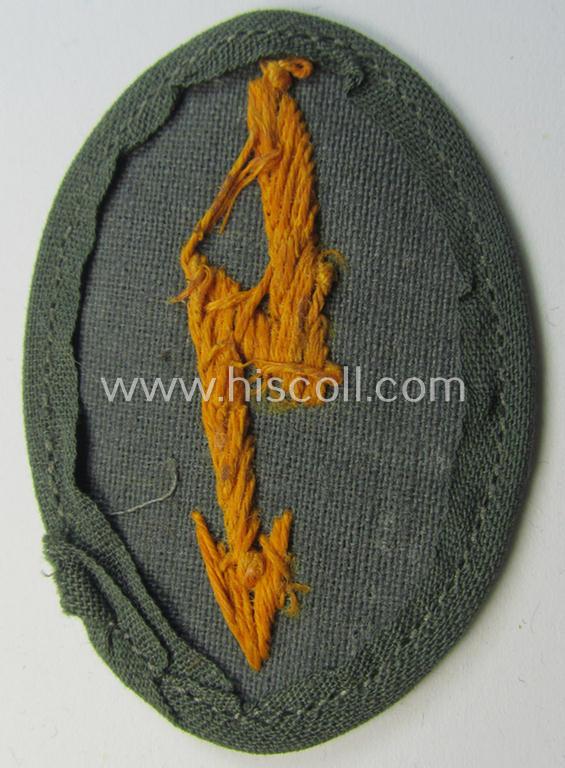Attractive - and early-pattern! - WH (Heeres ie. Reichwehr) so-called: trade- and/or special career-insignia (or: hand-embroidered speciality arm-patch ie. signal-blitz) as was intended for a soldier serving within the: 'Kavallerie- o. Aufkl.-Truppe.