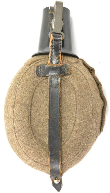German WH M31 Canteen 1 Liter Version