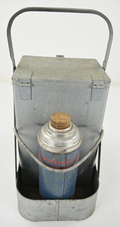 USAAF WW2 B-17 Aircraft Food Container Type A-1