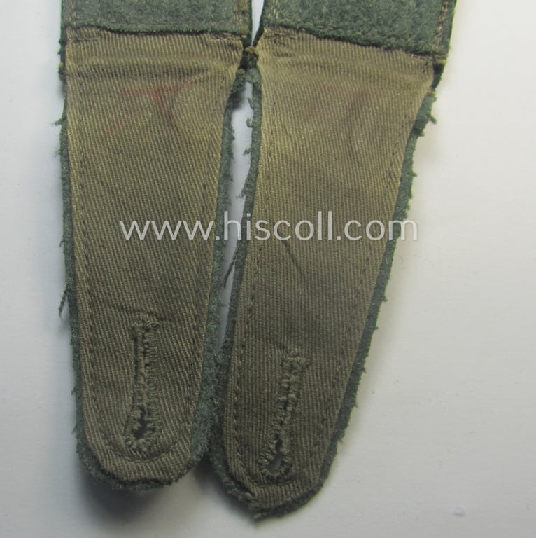 Pair of WH (Heeres), early- (ie. pre-) war-period, 'M36'-pattern (pointed-styled- and 'cyphered') so-called: NCO-type shoulderstraps as was intended for an: 'Unteroffizier des Feld-Nachrichten-Kommandantur 1'