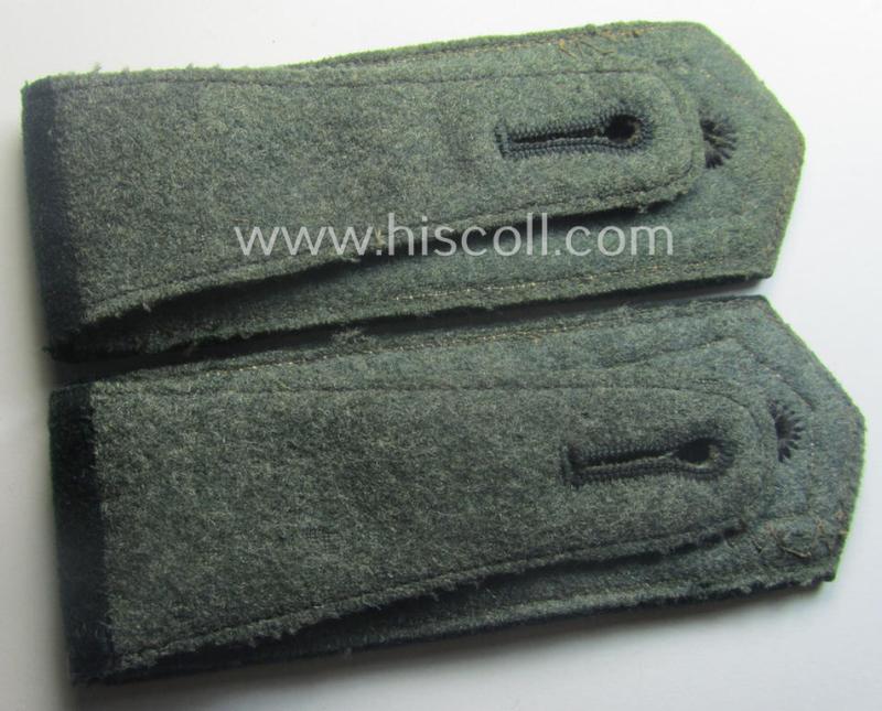 Pair of early- (ie. pre-) war-period, WH (Heeres) 'M36'- (ie. 'M40'-) pattern 'cyphered' (pointed-styled) NCO-type shoulderstraps as intended for a: 'Feldwebel u. Mitglied des Art.-Beo.-Abts. 5'