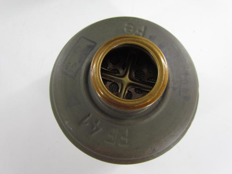 WH/SS Gasmask Cannister With M38 Gasmask and Filter